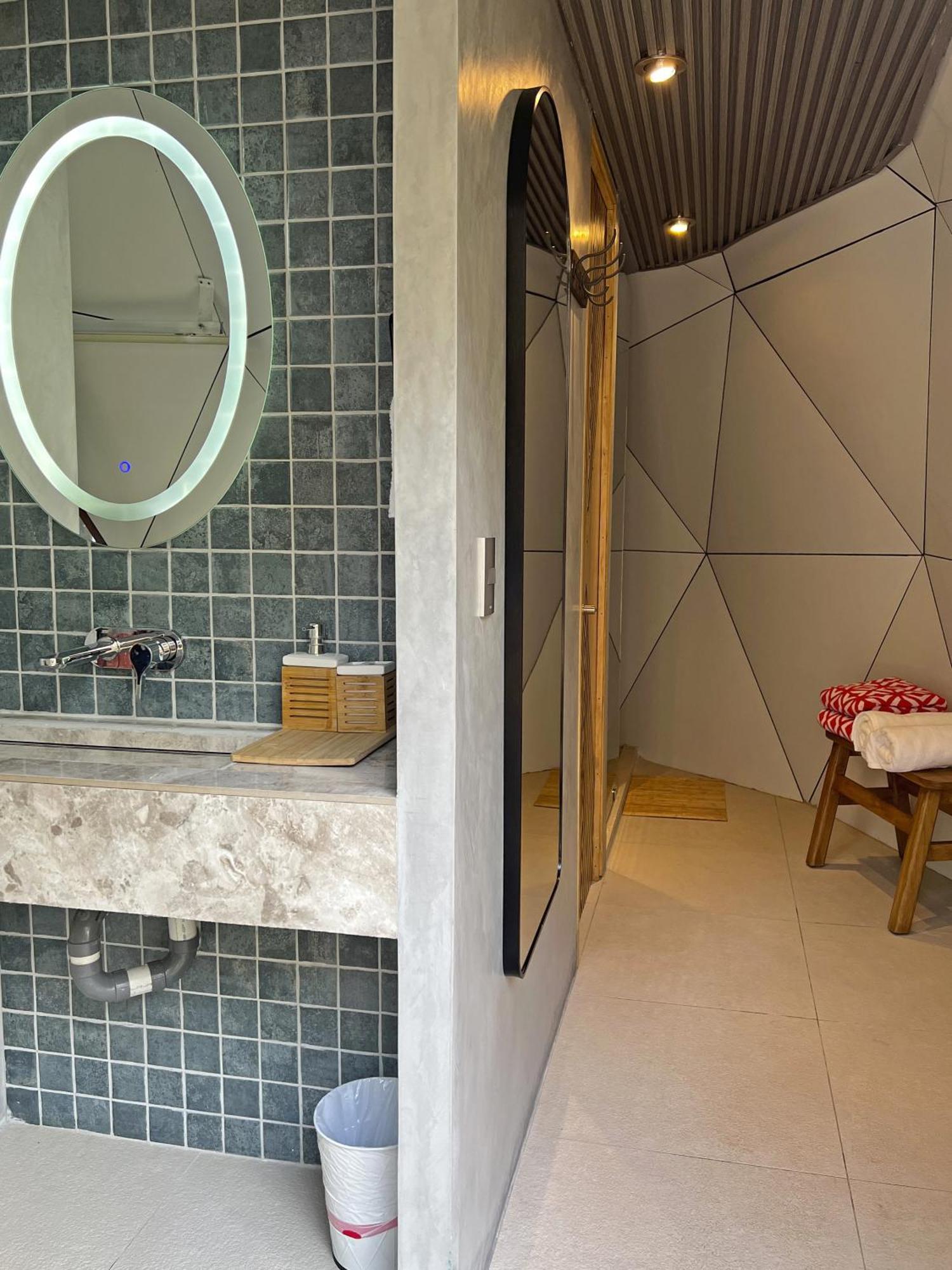 Almare Zonte - Beachfront Glamping Hotel El Zonte Exterior photo