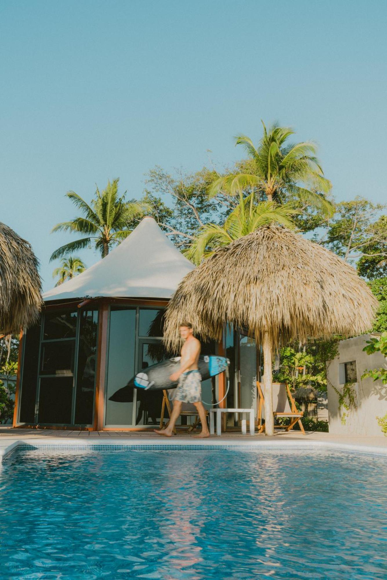 Almare Zonte - Beachfront Glamping Hotel El Zonte Exterior photo